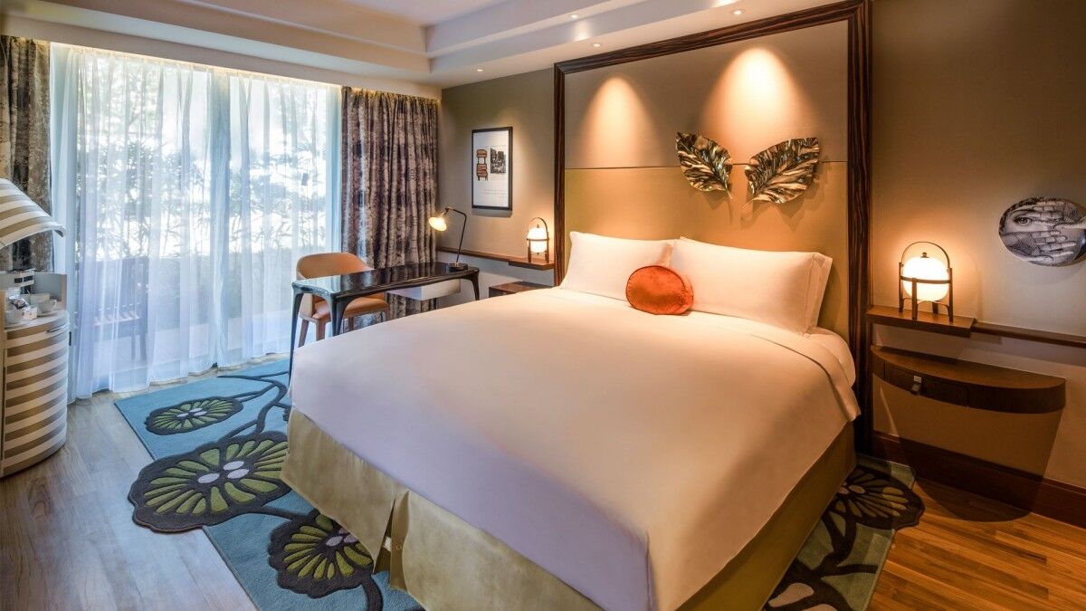 Sofitel-Singapore-Sentosa-Luxury-Room